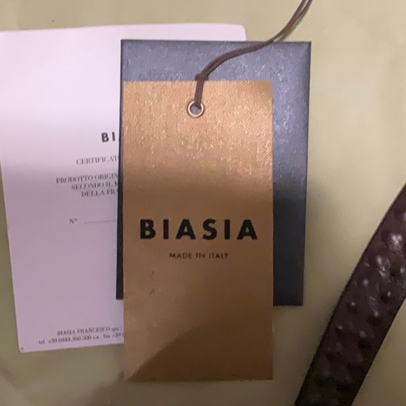 large Biasia Leather bag, made in Italy - Picture 5 of 8